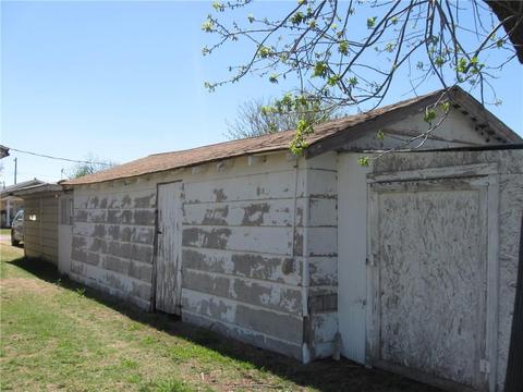317 E 5 St, Blair, OK 73526 photo 8