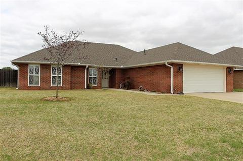 3009 White Tail Dr, Altus, OK 73521 photo 1