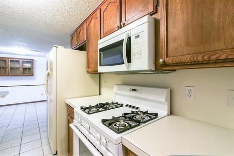 2111 Briarcliff, Moore, OK 73170 photo 12