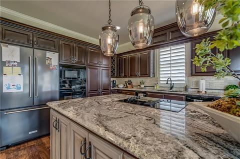 645 E Oak Pl, Edmond, OK 73025 photo 13