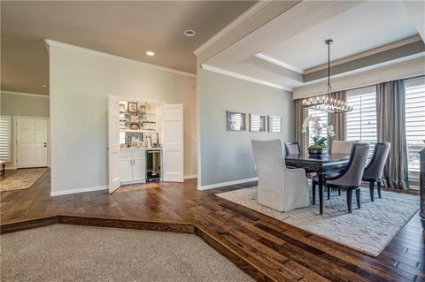 645 E Oak Pl, Edmond, OK 73025 photo 9