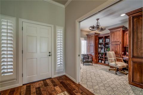 645 E Oak Pl, Edmond, OK 73025 photo 4
