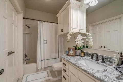 645 E Oak Pl, Edmond, OK 73025 photo 25