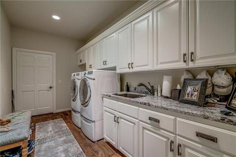 645 E Oak Pl, Edmond, OK 73025 photo 27