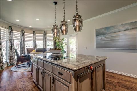 645 E Oak Pl, Edmond, OK 73025 photo 14