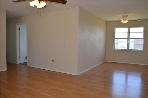 820 Kelli, Watonga, OK 73772 photo 4