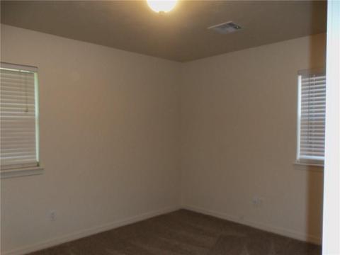 508 Harris, Mcloud, OK 74851 photo 8
