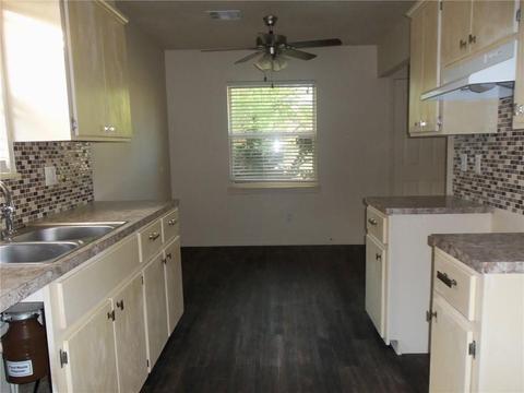 508 Harris, Mcloud, OK 74851 photo 7