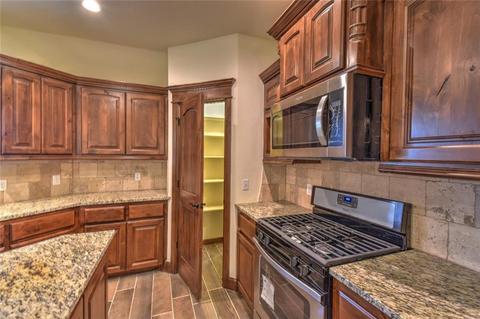 1104 Stoneridge Dr, Moore, OK 73160 photo 8