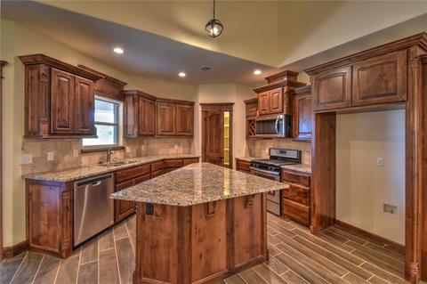 1104 Stoneridge Dr, Moore, OK 73160 photo 6