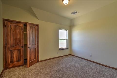 1104 Stoneridge Dr, Moore, OK 73160 photo 21