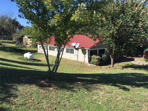 21214 Eighth, Hinton, OK 73047 photo 2