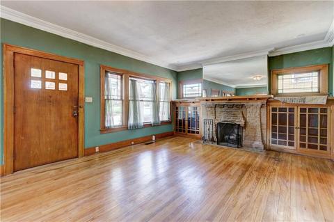 907 E Harrison, Guthrie, OK 73044 photo 6