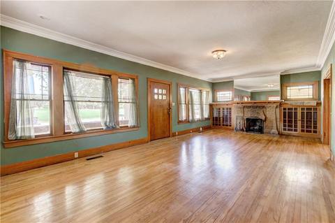 907 E Harrison, Guthrie, OK 73044 photo 8