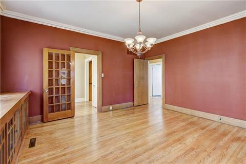 907 E Harrison, Guthrie, OK 73044 photo 9