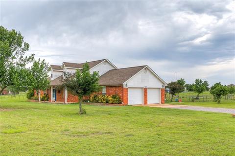 201 Mockingbird Ln, Tuttle, OK 73089 photo 3