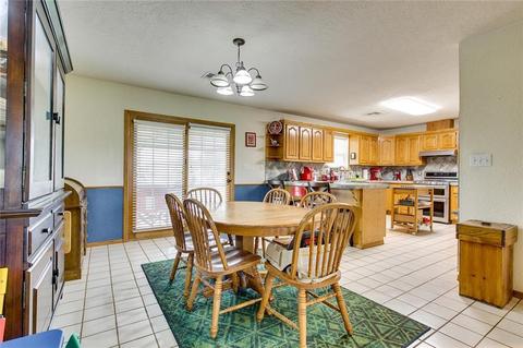 201 Mockingbird Ln, Tuttle, OK 73089 photo 8