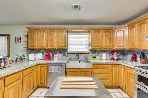 201 Mockingbird Ln, Tuttle, OK 73089 photo 14