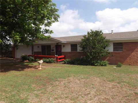1005 Darla, Altus, OK 73521 photo 5