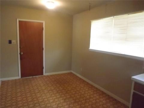 1005 Darla, Altus, OK 73521 photo 9