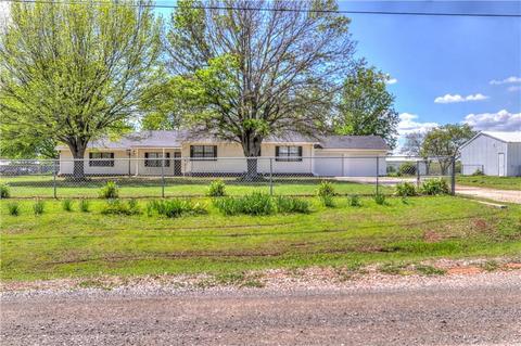 98 Heather Rd, Mcloud, OK 74851 photo 2