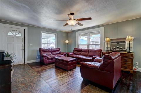 712 Maple St, Yukon, OK 73099 photo 9