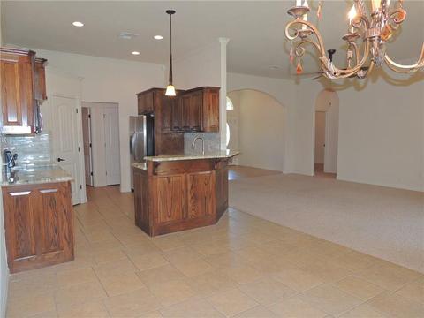 1904 Mead Ln, Moore, OK 73170 photo 9