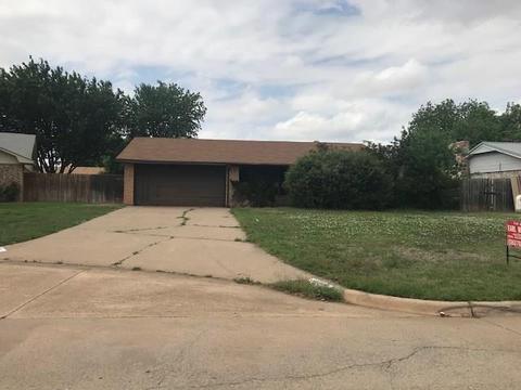 1801 Taft, Altus, OK 73521 photo 1
