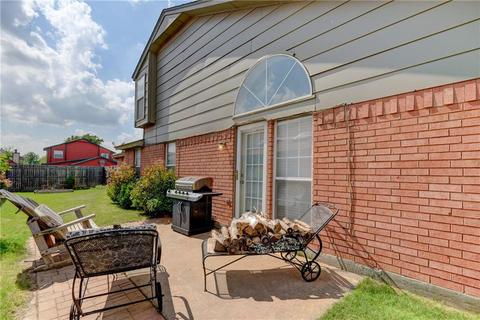 2121 Parkview Dr, Moore, OK 73170 photo 33
