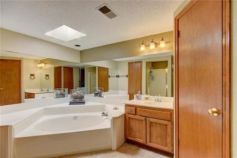 2121 Parkview Dr, Moore, OK 73170 photo 21