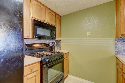 2121 Parkview Dr, Moore, OK 73170 photo 10