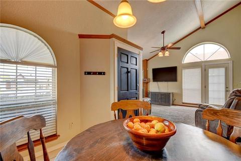 2121 Parkview Dr, Moore, OK 73170 photo 17
