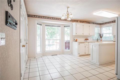 237 Deerhurst Dr, Norman, OK 73072 photo 10