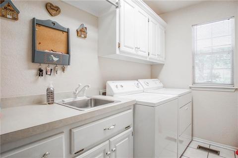237 Deerhurst Dr, Norman, OK 73072 photo 16