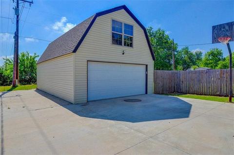 402 SW 4th St, Tuttle, OK 73089 photo 3