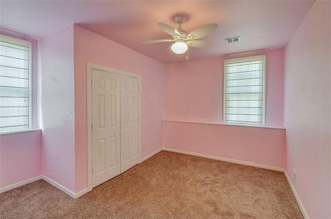 402 SW 4th St, Tuttle, OK 73089 photo 32