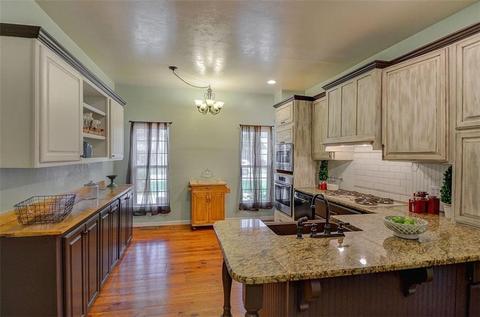 402 SW 4th St, Tuttle, OK 73089 photo 11