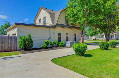 402 SW 4th St, Tuttle, OK 73089 photo 5