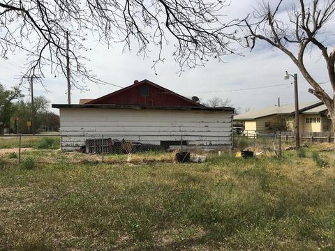 222 E Rosser Ave, Tipton, OK 73570 photo 7