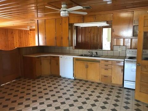 906 Elm, Altus, OK 73521 photo 4