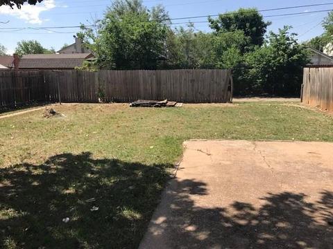 906 Elm, Altus, OK 73521 photo 15