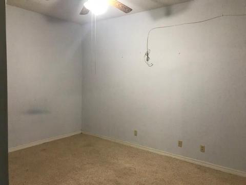 906 Elm, Altus, OK 73521 photo 11