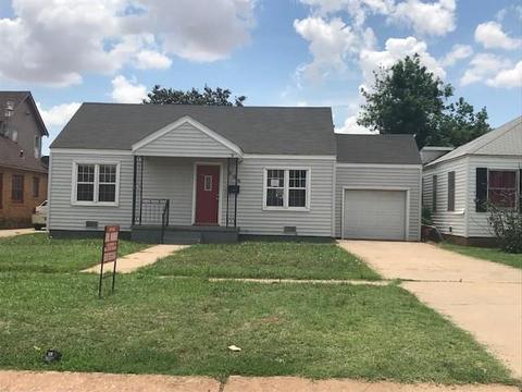 906 Elm, Altus, OK 73521 photo 1