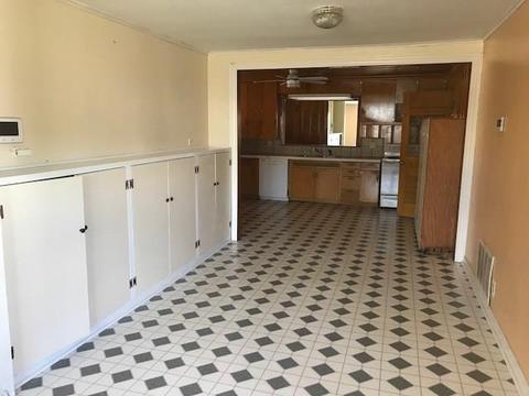 906 Elm, Altus, OK 73521 photo 2