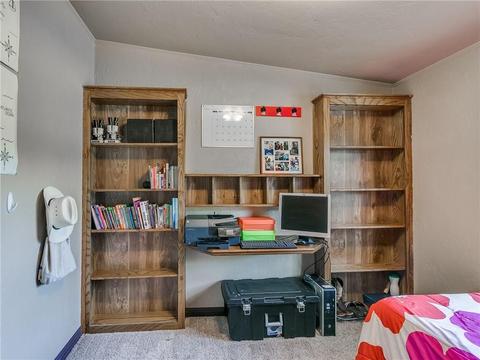 884 N Macarthur, Crescent, OK 73028 photo 23