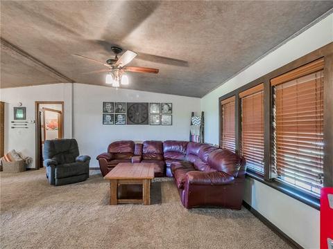 884 N Macarthur, Crescent, OK 73028 photo 16