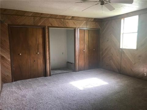203 SE 2nd St, Tuttle, OK 73089 photo 3