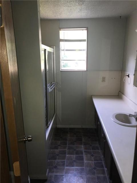 203 SE 2nd St, Tuttle, OK 73089 photo 7