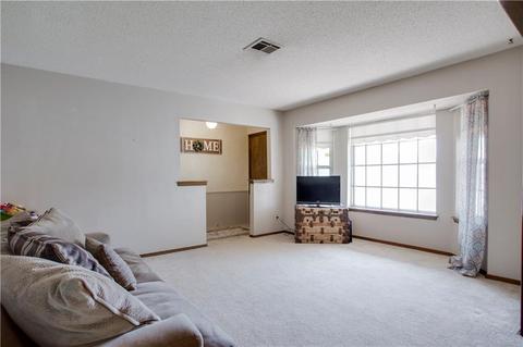 323 Sequoyah, Norman, OK 73071 photo 3