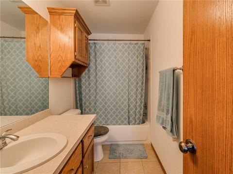 1805 Regency Blvd, Moore, OK 73160 photo 14